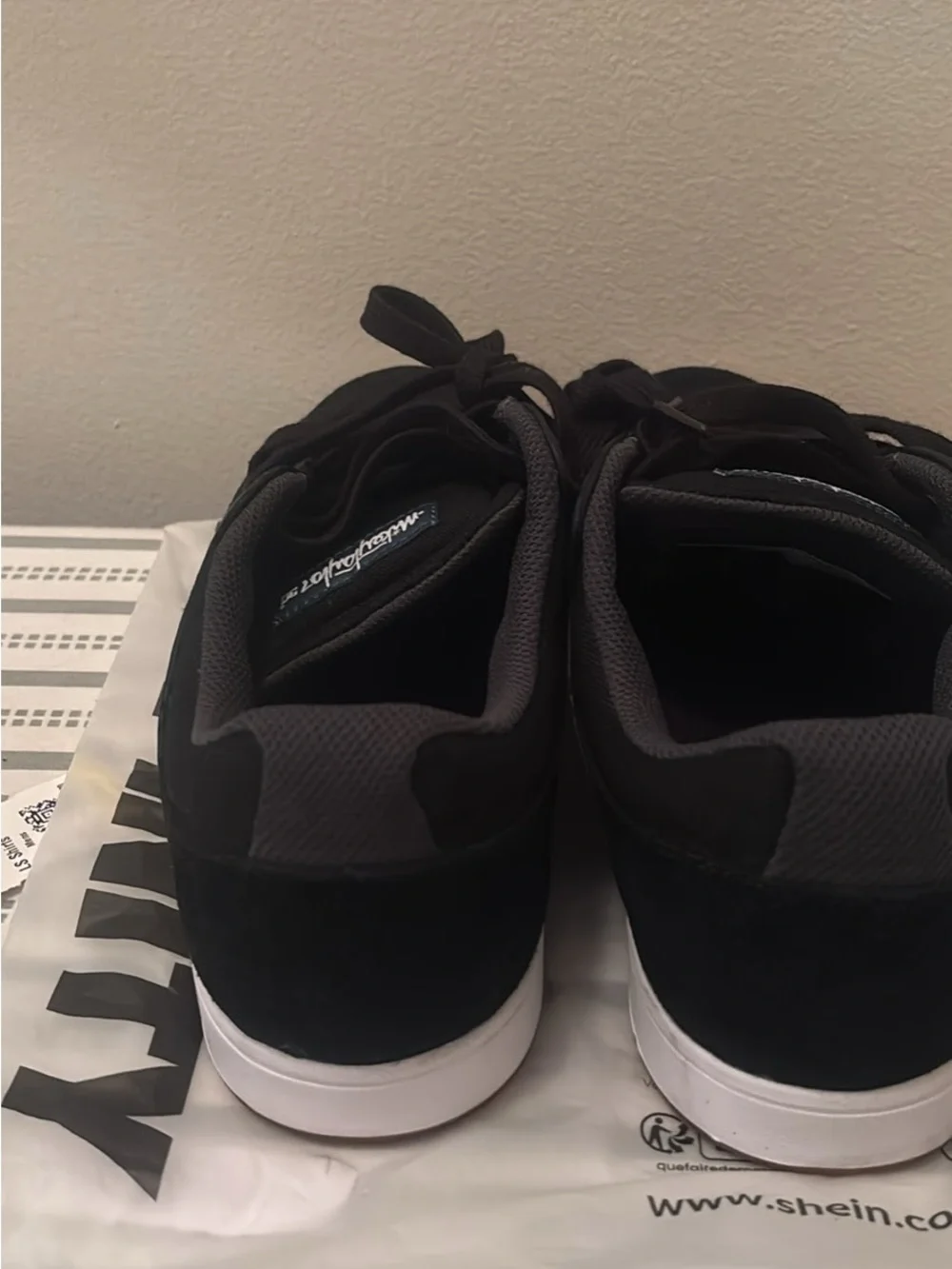 DC men’s Shoes